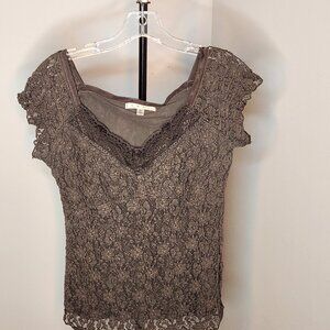 CAbi Charcoal Grey Cap Sleeve Lace Top Size Medium